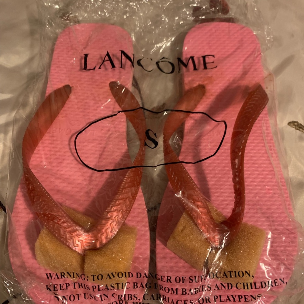 Lancôme slippers